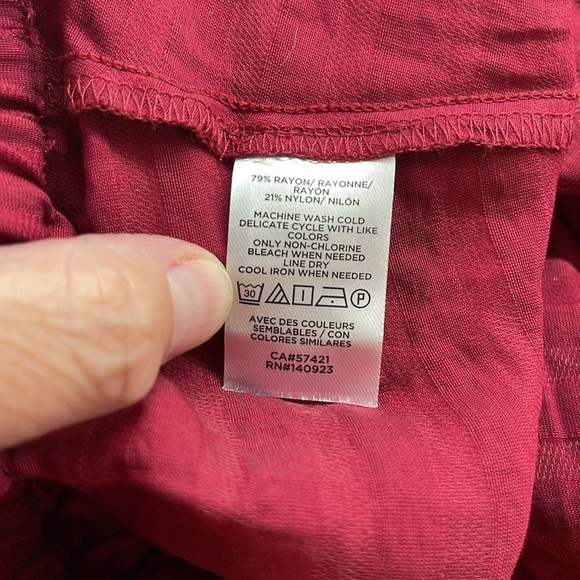 LOFT NWT Berry Striped V Wrap Back Long Sleeve Cropped Top Size Small - Picture 11 of 12